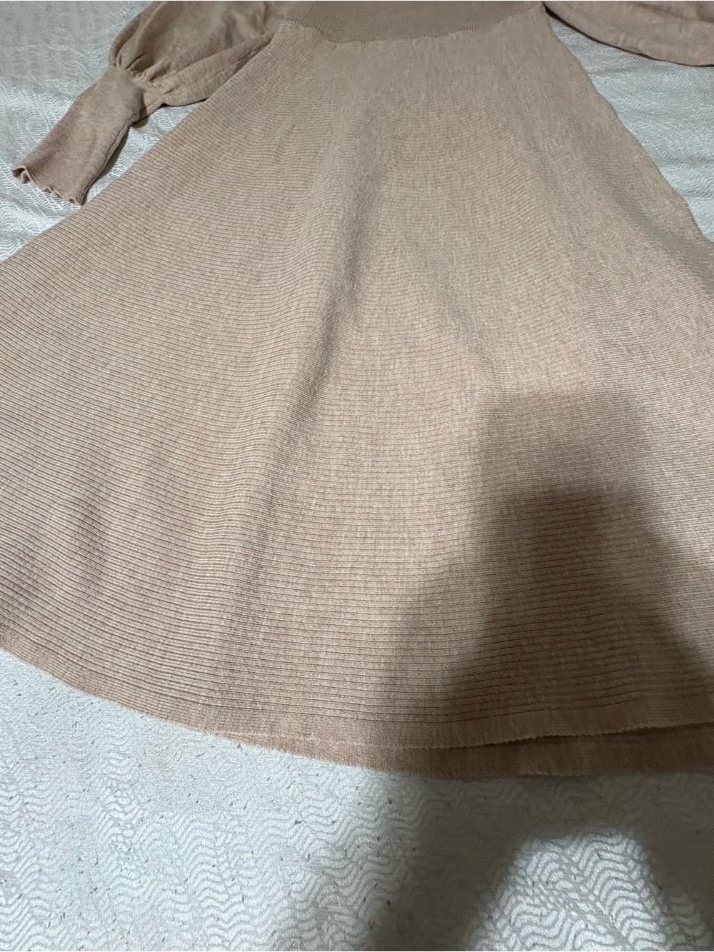 Rachel Zoe Puff-Sleeve Knit Dress in Beige Size L Short Dress - Picture 4 of 13
